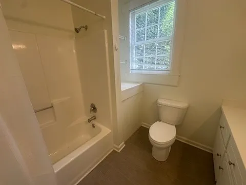 $1,595 | 1113 Grant Street, Unit B, Brunswick, GA 31520
