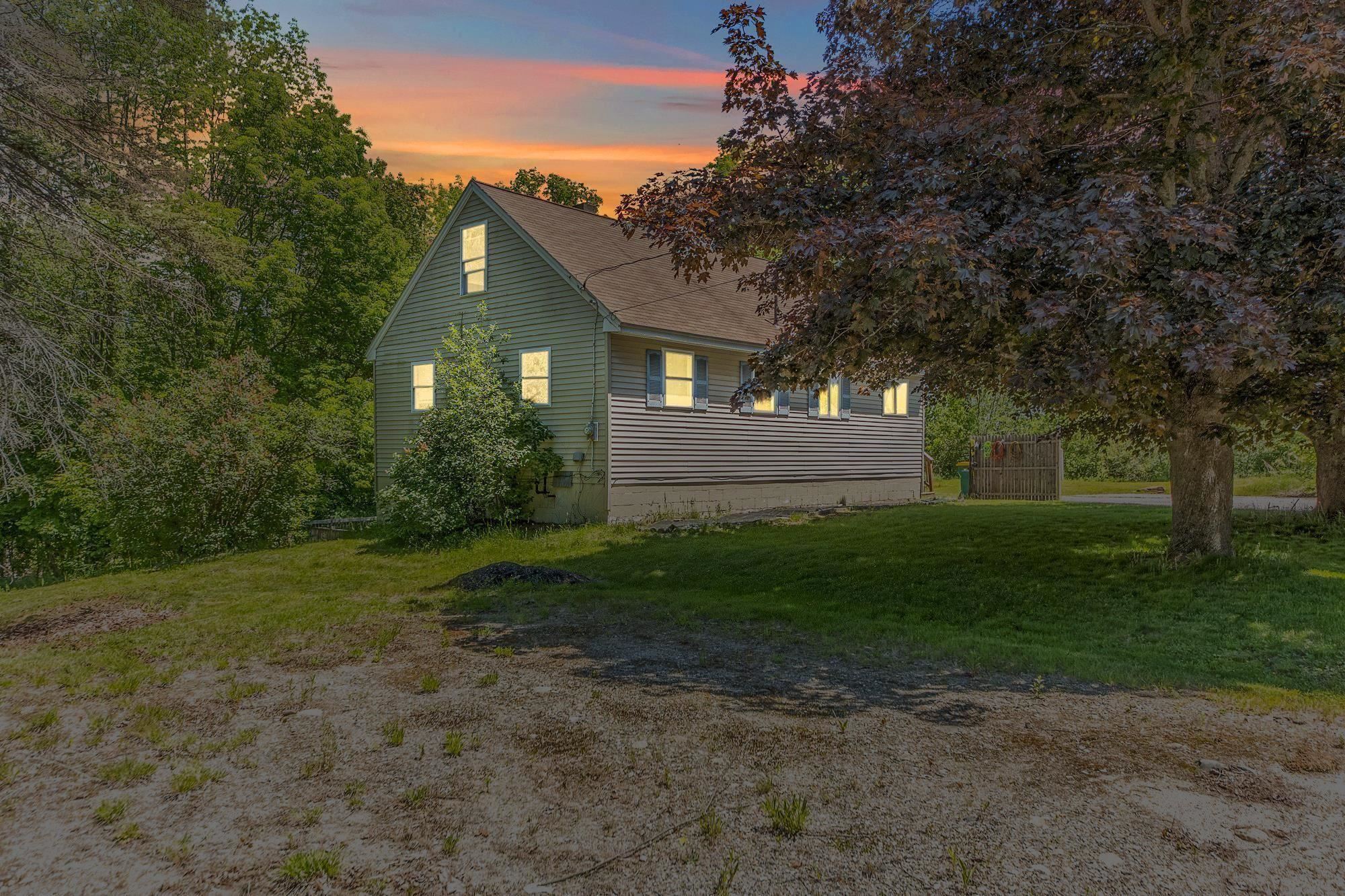 287-289 Milton Road Rochester, NH 03868 - Photo 3 of 37
