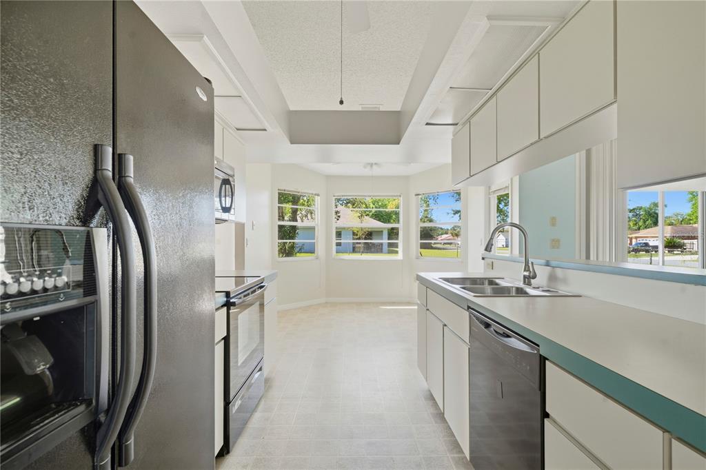 10358 Ireland Street Spring Hill, FL 34608 - Photo 14 of 39