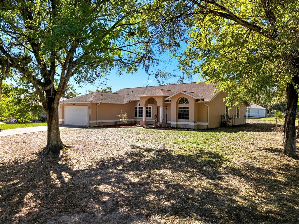 10358 Ireland Street Spring Hill, FL 34608 - Photo 2 of 39