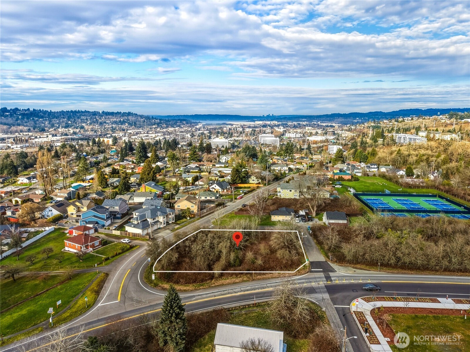 2-xxx South 2-xxx S Talbot Road Renton, WA 98055 - Photo 1 of 13 Gallery Image 1