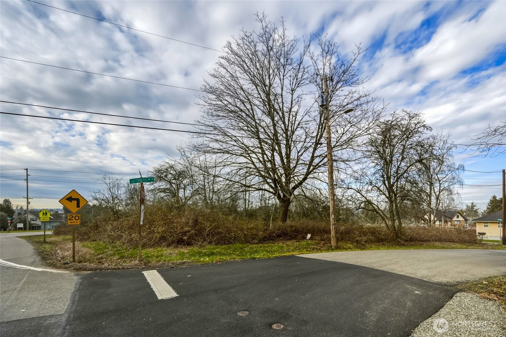 2-xxx South 2-xxx S Talbot Road Renton, WA 98055 - Photo 12 of 13 Gallery Image 12