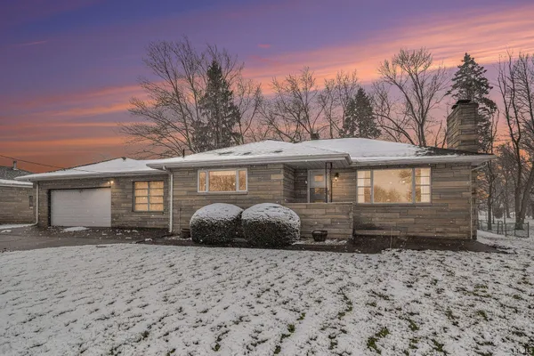 $230,000 | 28472 Highway 2, New Carlisle, IN 46552