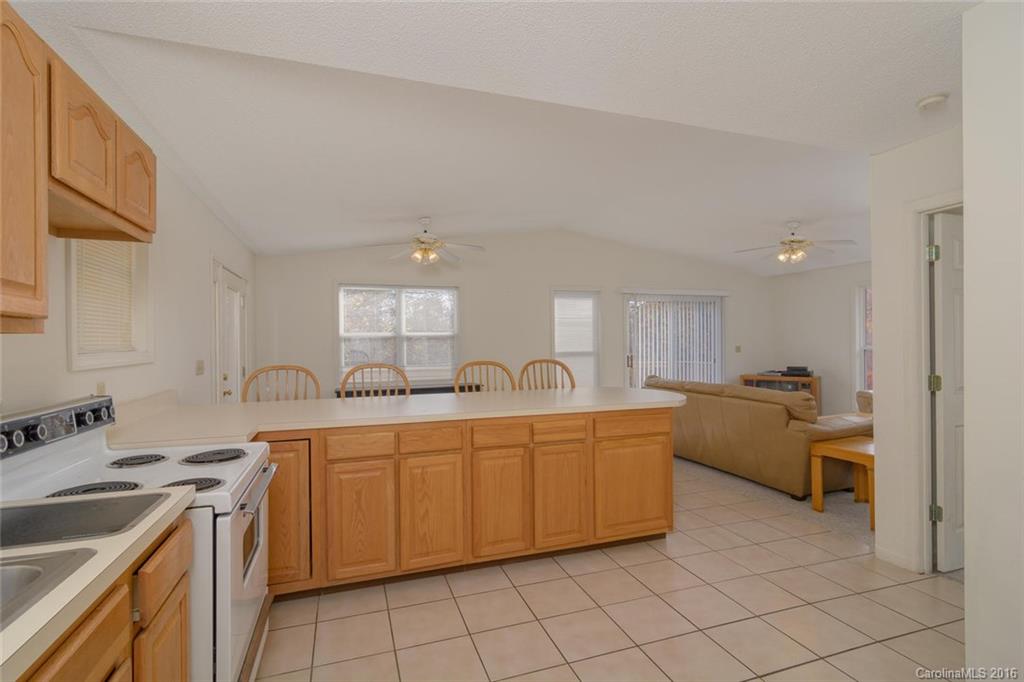 7 Red Oak Forest Road Fairview, NC 28730 - Photo 5 of 24 Gallery Image 5