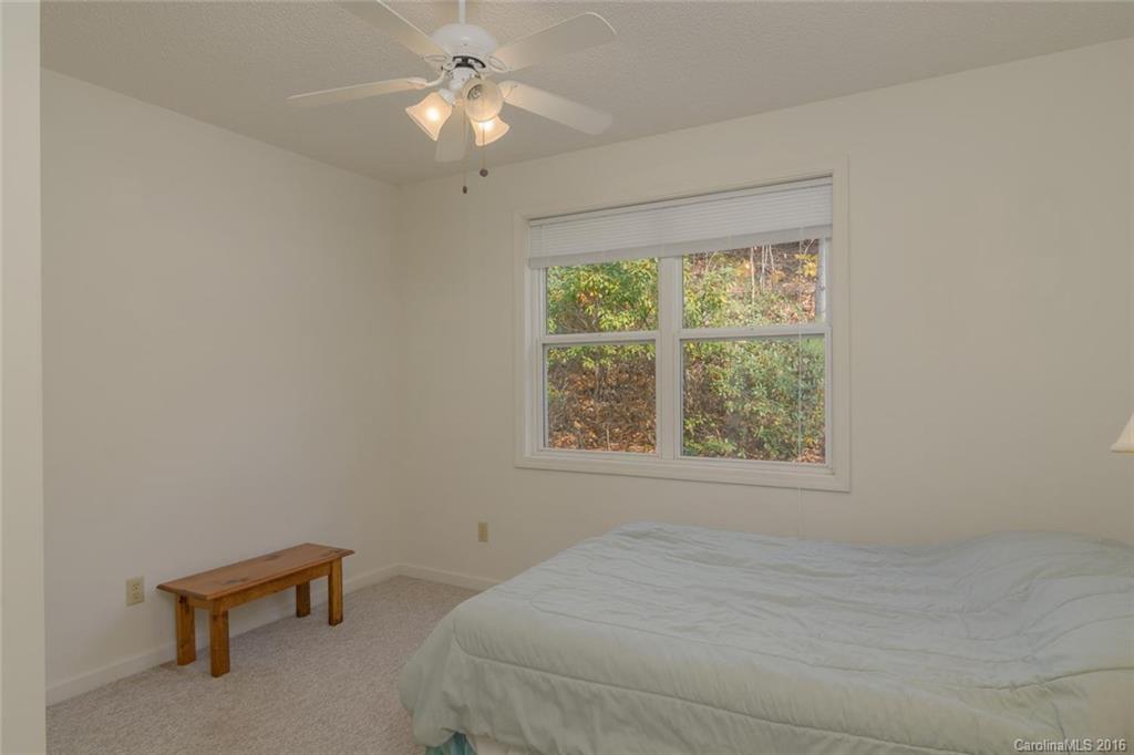 7 Red Oak Forest Road Fairview, NC 28730 - Photo 9 of 24 Gallery Image 9
