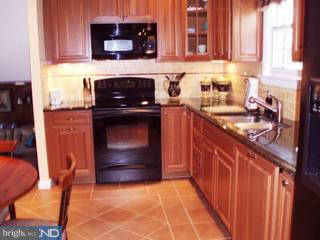 36 Eagle Road Newtown, PA 18940 - Photo 2 of 5