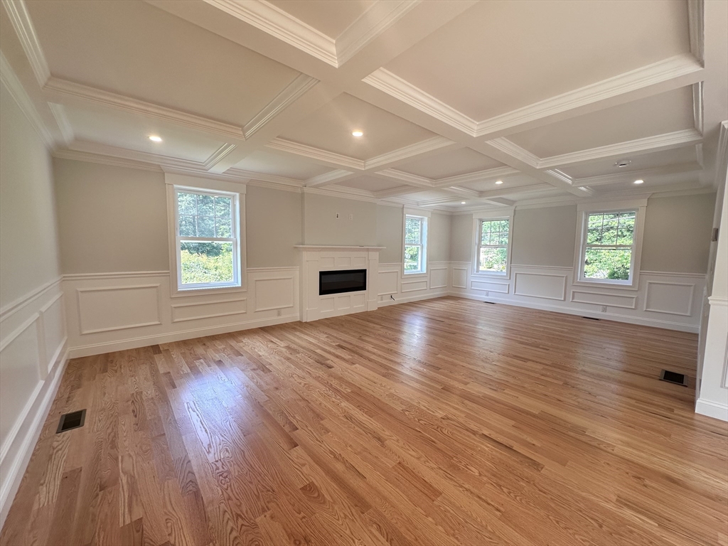 58 Dudley Road Billerica, MA 01821 - Photo 18 of 30 Gallery Image 18