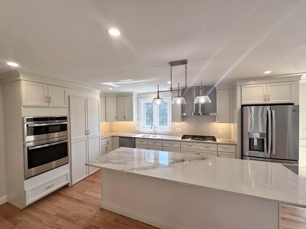 58 Dudley Road Billerica, MA 01821 - Photo 2 of 30 Gallery Image 2