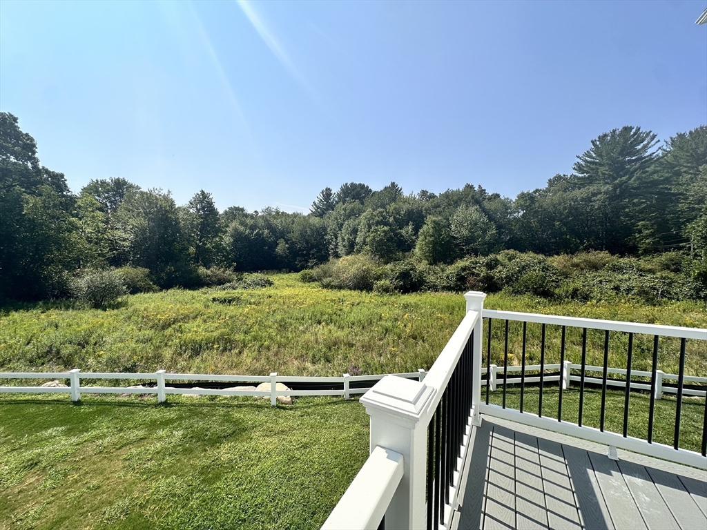58 Dudley Road Billerica, MA 01821 - Photo 6 of 30 Gallery Image 6
