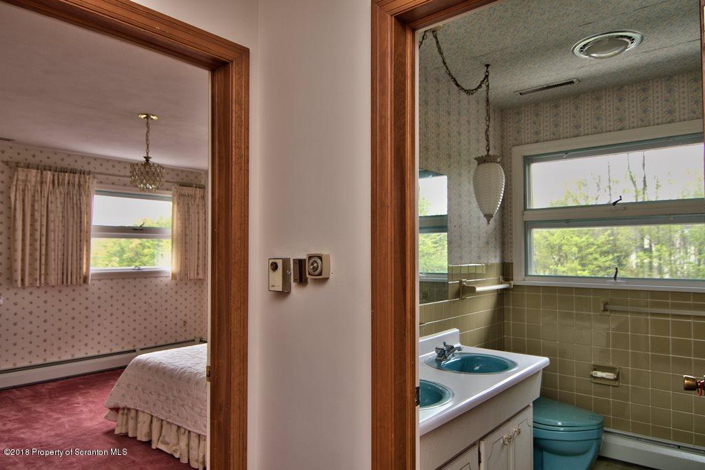 13 Starlight Road Clarks Summit, PA 18411 - Photo 40 of 63 Gallery Image 40