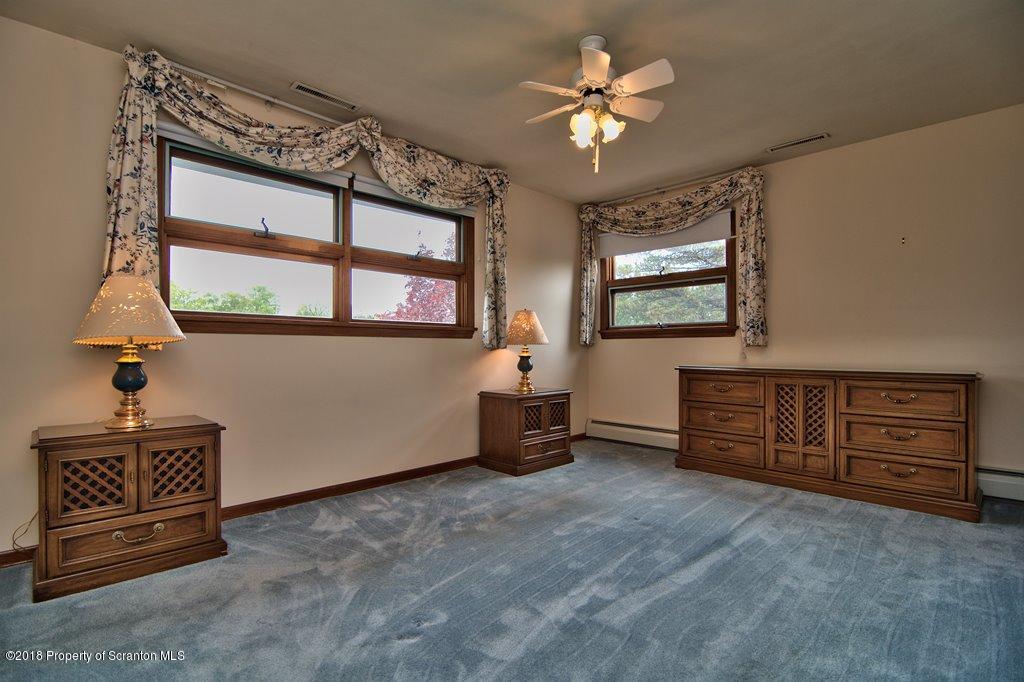 13 Starlight Road Clarks Summit, PA 18411 - Photo 44 of 63 Gallery Image 44