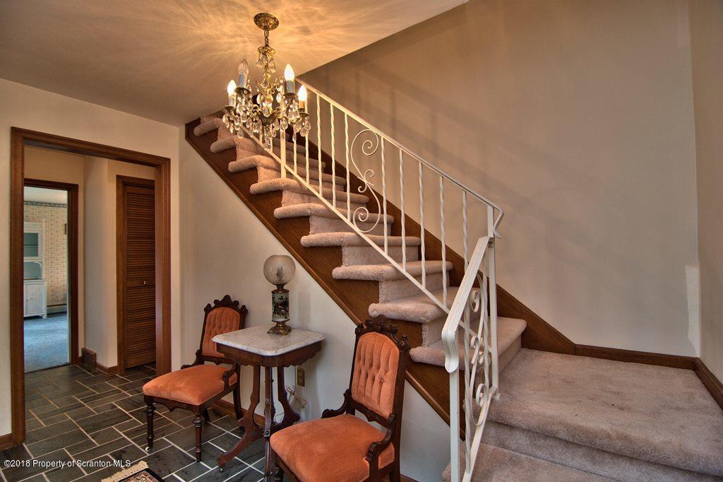 13 Starlight Road Clarks Summit, PA 18411 - Photo 7 of 63 Gallery Image 7