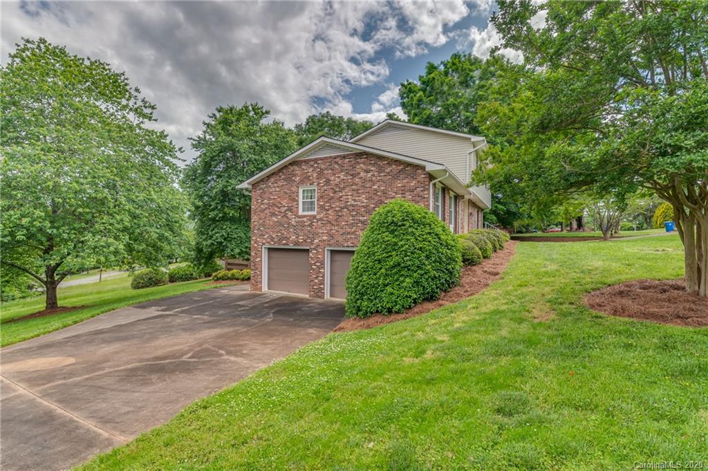 146 Freeman Street Rutherfordton, NC 28139 - Photo 4 of 46