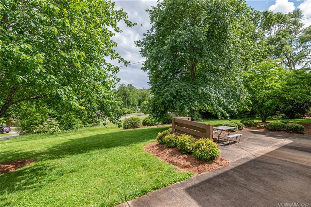 146 Freeman Street Rutherfordton, NC 28139 - Photo 6 of 46