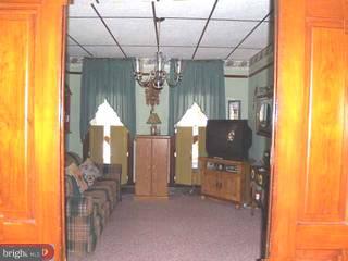 403 South Main Street Spring City, PA 19475 - Photo 4 of 6