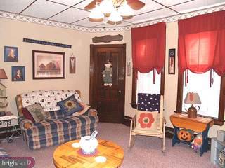 403 South Main Street Spring City, PA 19475 - Photo 5 of 6