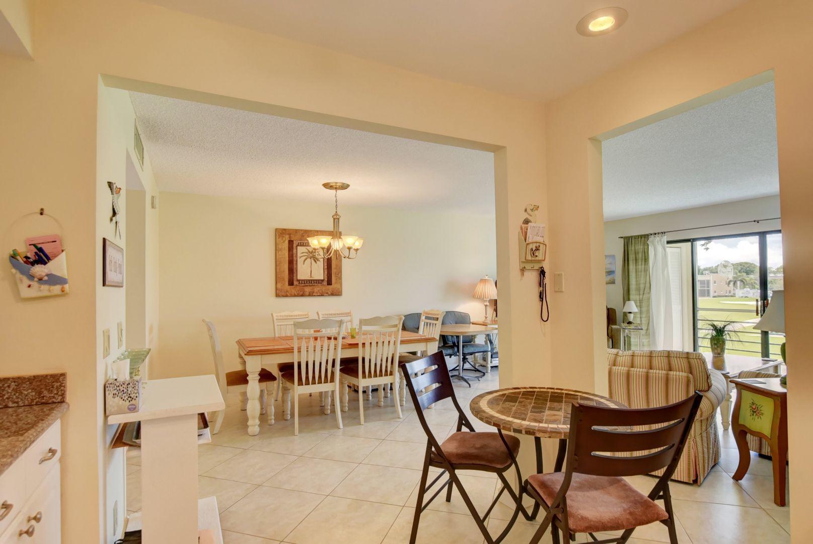 232 Capri East Delray Beach, FL 33484 - Photo 3 of 25 12_ebf_9205and4more