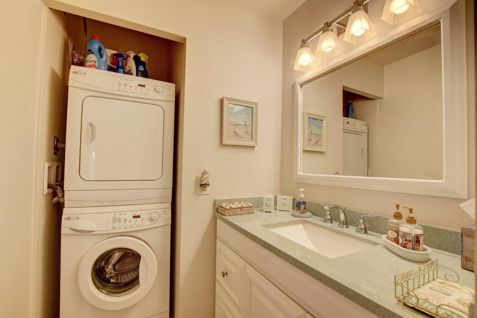 232 Capri East Delray Beach, FL 33484 - Photo 6 of 25 19_ebf_9240and4more