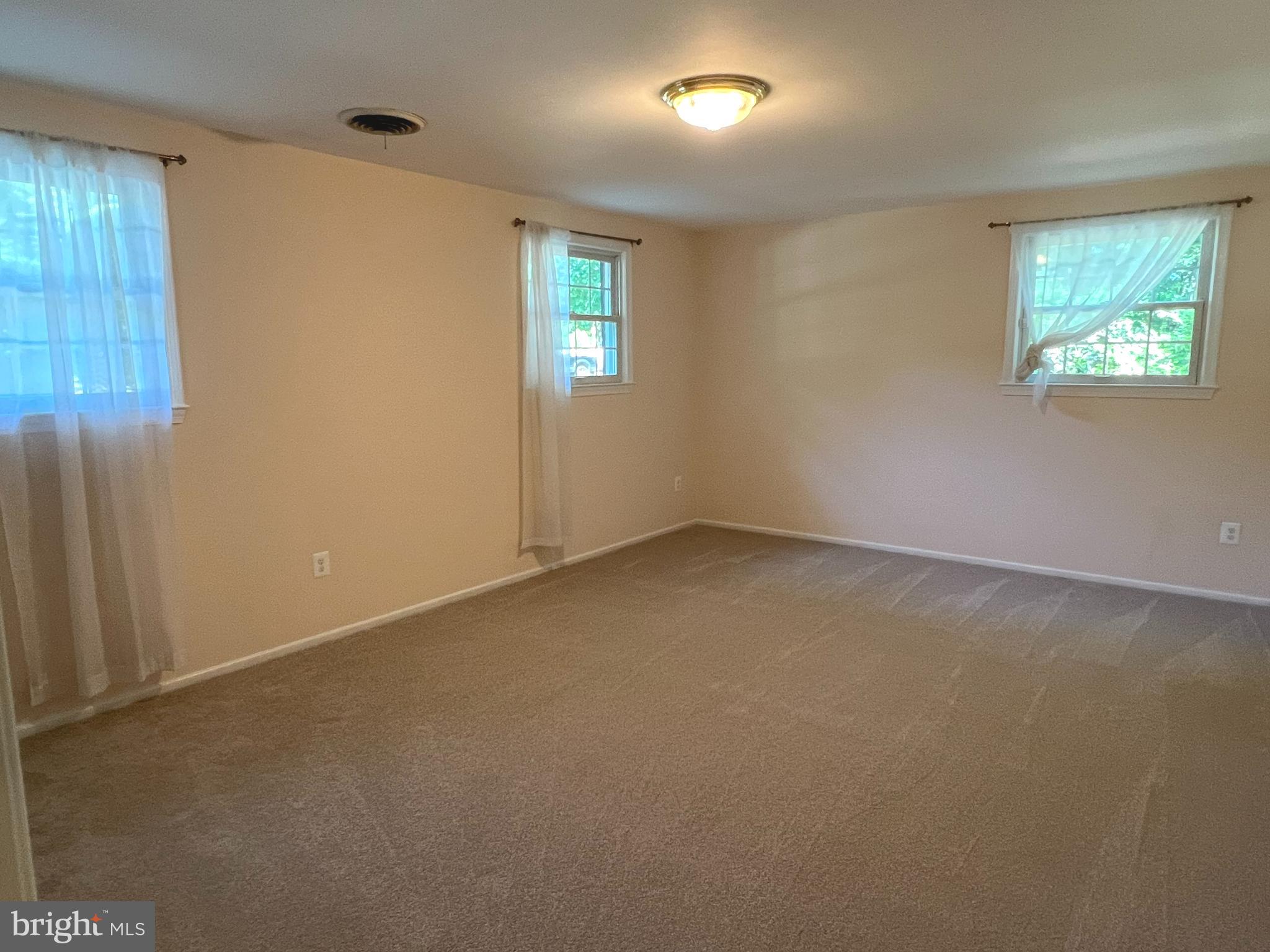 9117 Cherrytree Drive Alexandria, VA 22309 - Photo 21 of 38 Bedroom #4