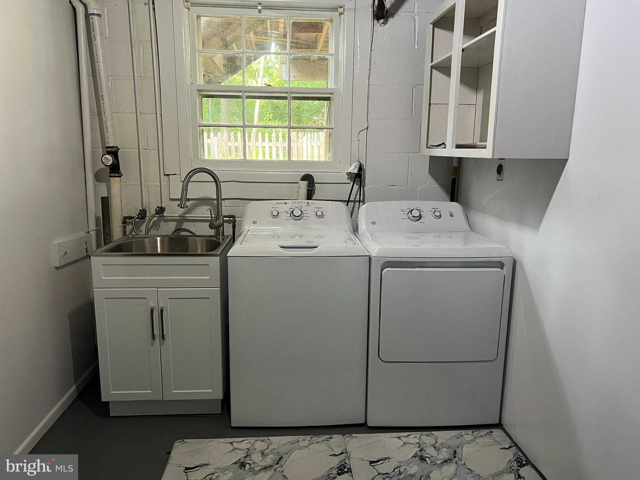 9117 Cherrytree Drive Alexandria, VA 22309 - Photo 32 of 38 Laundry Room