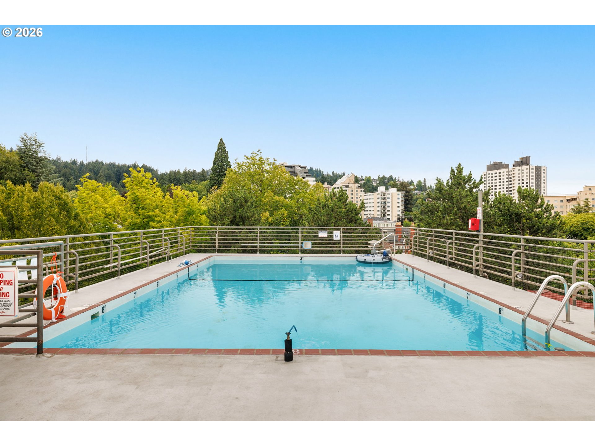 2021 Southwest Main Street, Unit 11 Portland, OR 97205 - Photo 28 of 32 Gallery Image 28