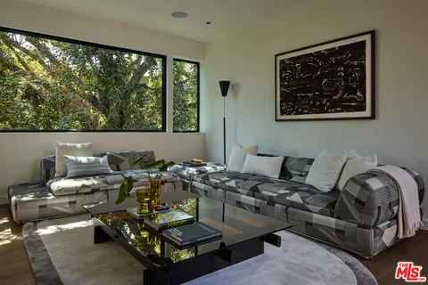 $5,500,000 | 4263 Le Bourget Avenue, Culver City, CA 90232