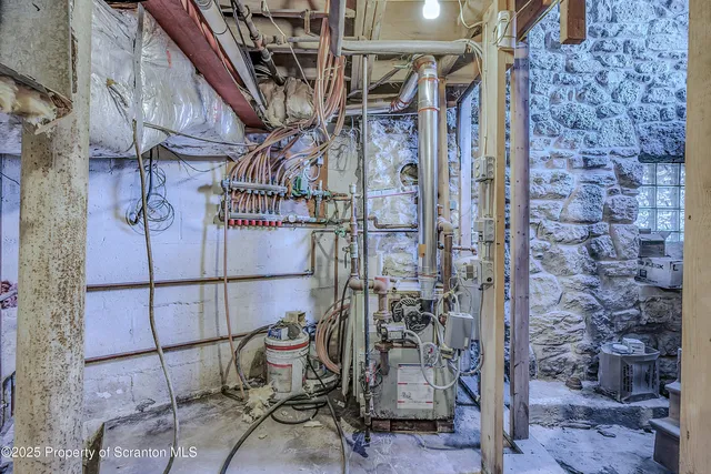 $450,000 | 837 North Laurel Street, Hazleton, PA 18201