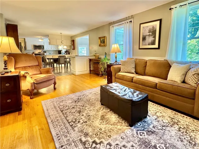 $439,900 | 116 Will-O-Wind Drive, De Witt, NY 13078