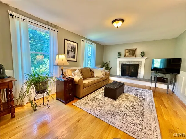 $439,900 | 116 Will-O-Wind Drive, De Witt, NY 13078