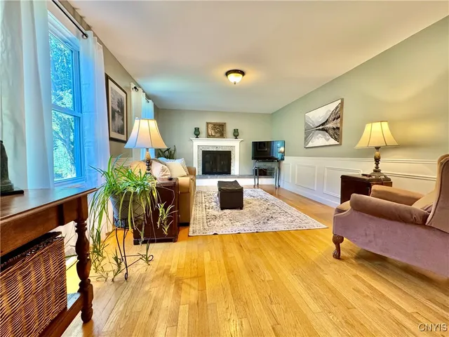 $439,900 | 116 Will-O-Wind Drive, De Witt, NY 13078