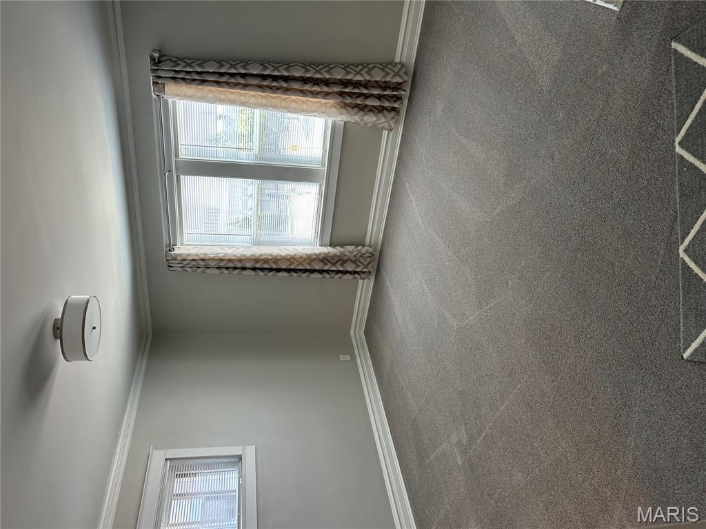 6607 Clayton Road, Unit 2E Clayton, MO 63117 - Photo 14 of 34