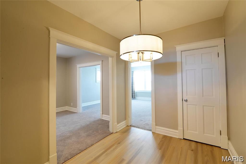 6607 Clayton Road, Unit 2E Clayton, MO 63117 - Photo 16 of 34