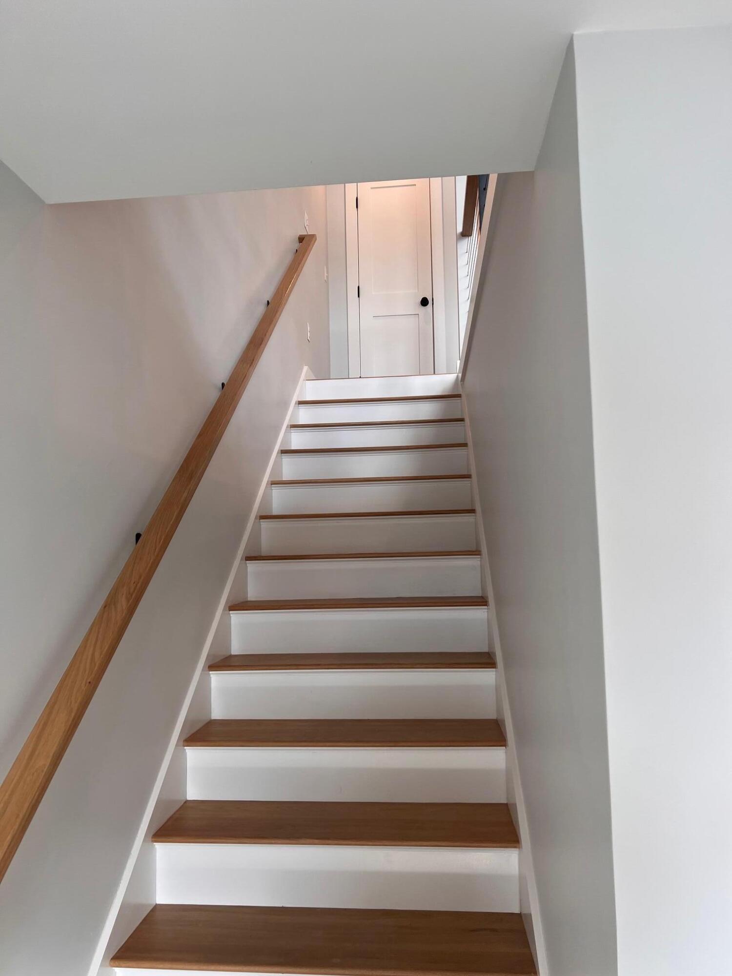 14 Salt Point Drive, Unit 19 Old Orchard Beach, ME 04064 - Photo 4 of 42 entry stairs