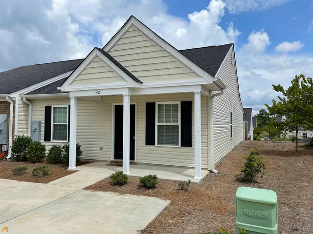 $1,400 | 148 Buckhaven Way, Unit 148, Statesboro, GA 30458
