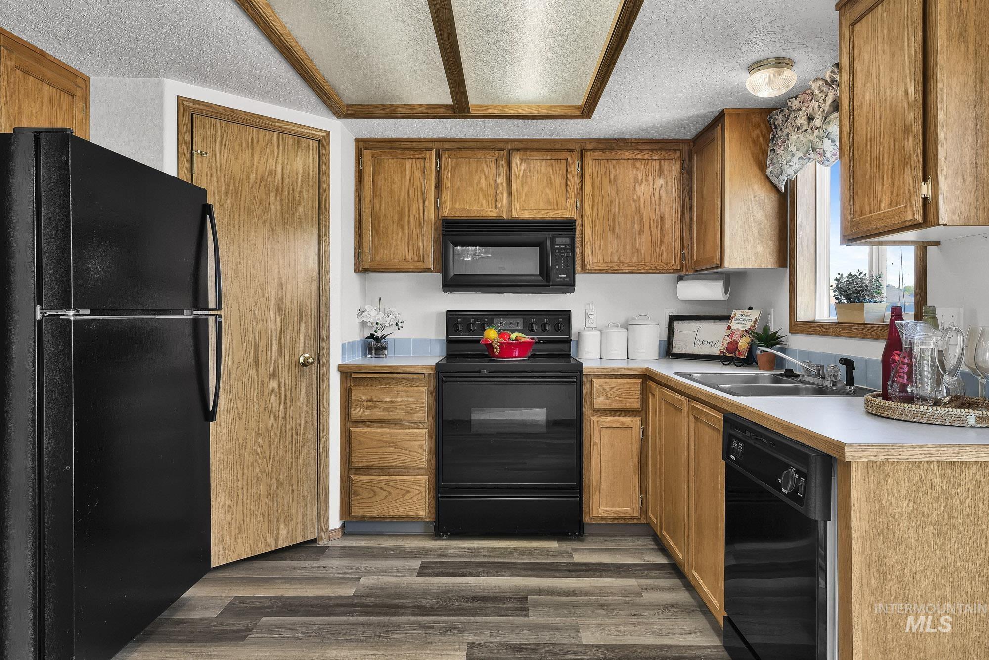 719 Trailside Drive Caldwell, ID 83607 - Photo 9 of 29