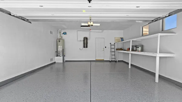 $1,950 | 14488 West Weldon Avenue, Goodyear, AZ 85395