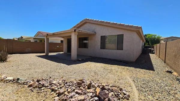 $1,950 | 14488 West Weldon Avenue, Goodyear, AZ 85395