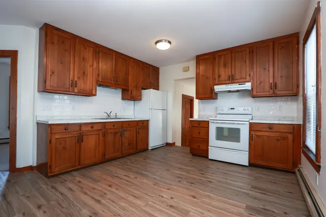 $2,100 | 25 Blucher Street, Unit 2, Manchester, NH 03102