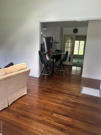 $3,075 | 1406 Highway 82, Hopewell Junction, NY 12533