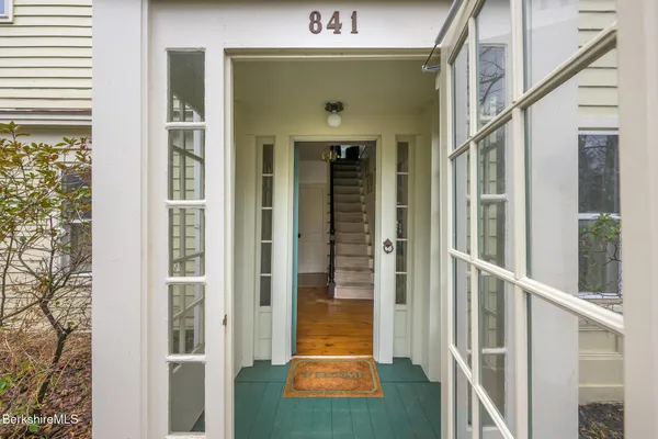$525,000 | 841 Route 203 Austerlitz Ny 12165, Chatham, NY 12037