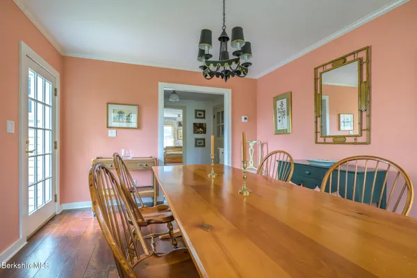 $525,000 | 841 Route 203 Austerlitz Ny 12165, Chatham, NY 12037