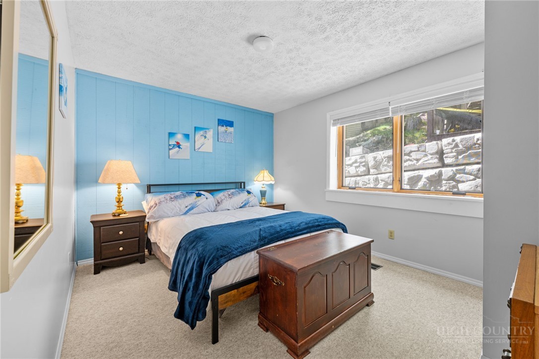220 Northridge Road, Unit 16 Beech Mountain, NC 28604 - Photo 15 of 29