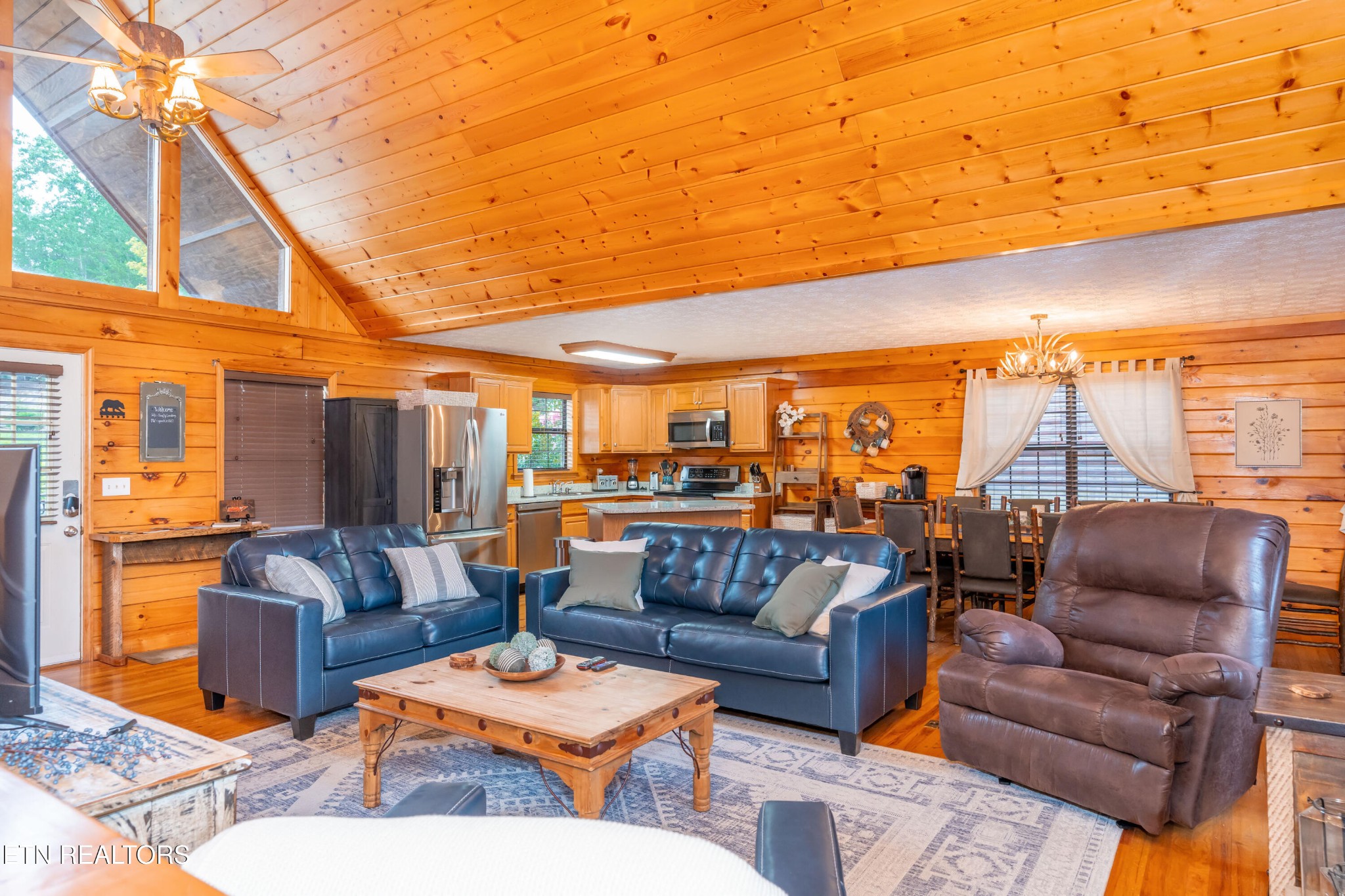 1507 Boo Boos Way Sevierville, TN 37862 - Photo 11 of 59 Gallery Image 11
