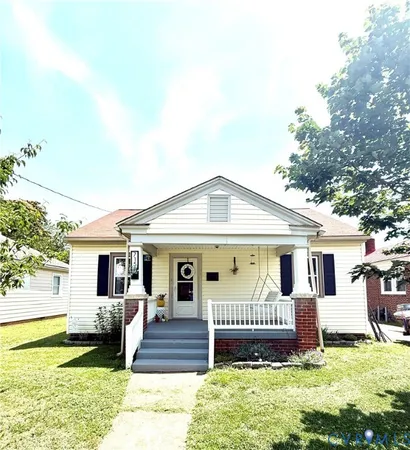 $269,900 | 715 Hamilton Avenue, Colonial Heights, VA 23834
