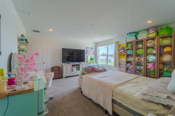 $320,000 | 4701 Heathermoor Lane, New Haven, IN 46774