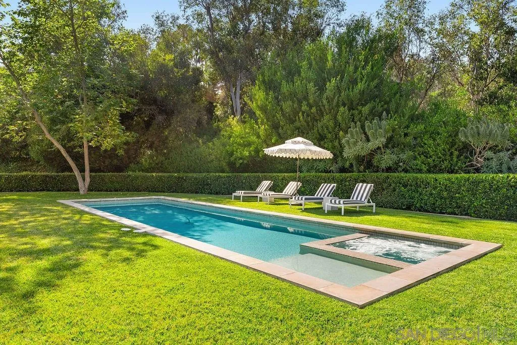 5406 Calzada Del Bosque Rancho Santa Fe, CA 92067 - Photo 8 of 10