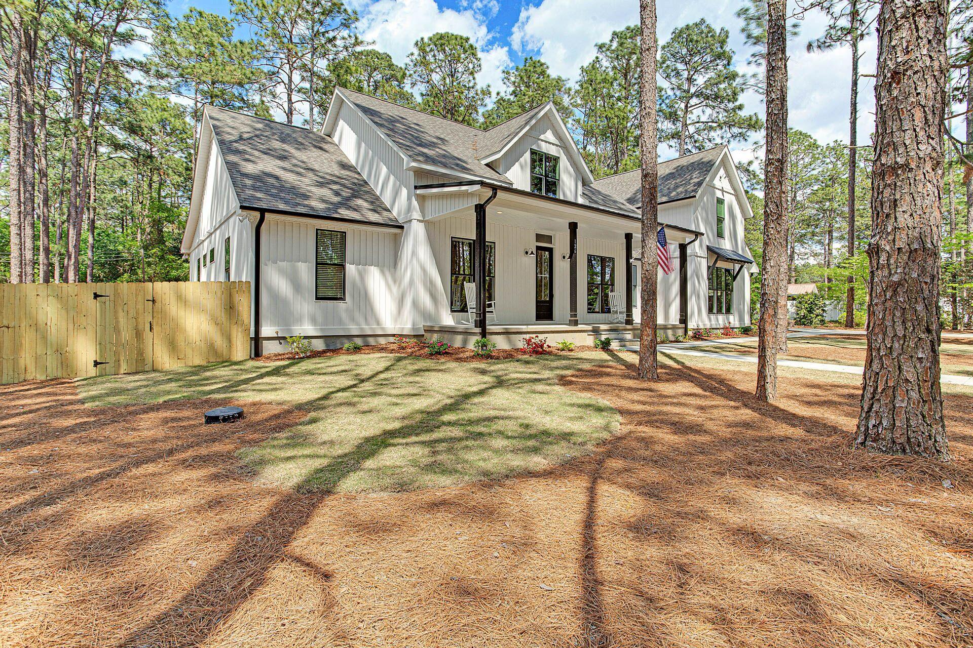 126 Turner Road Pinehurst, NC 28374 - Photo 3 of 56 Turner front of house from left