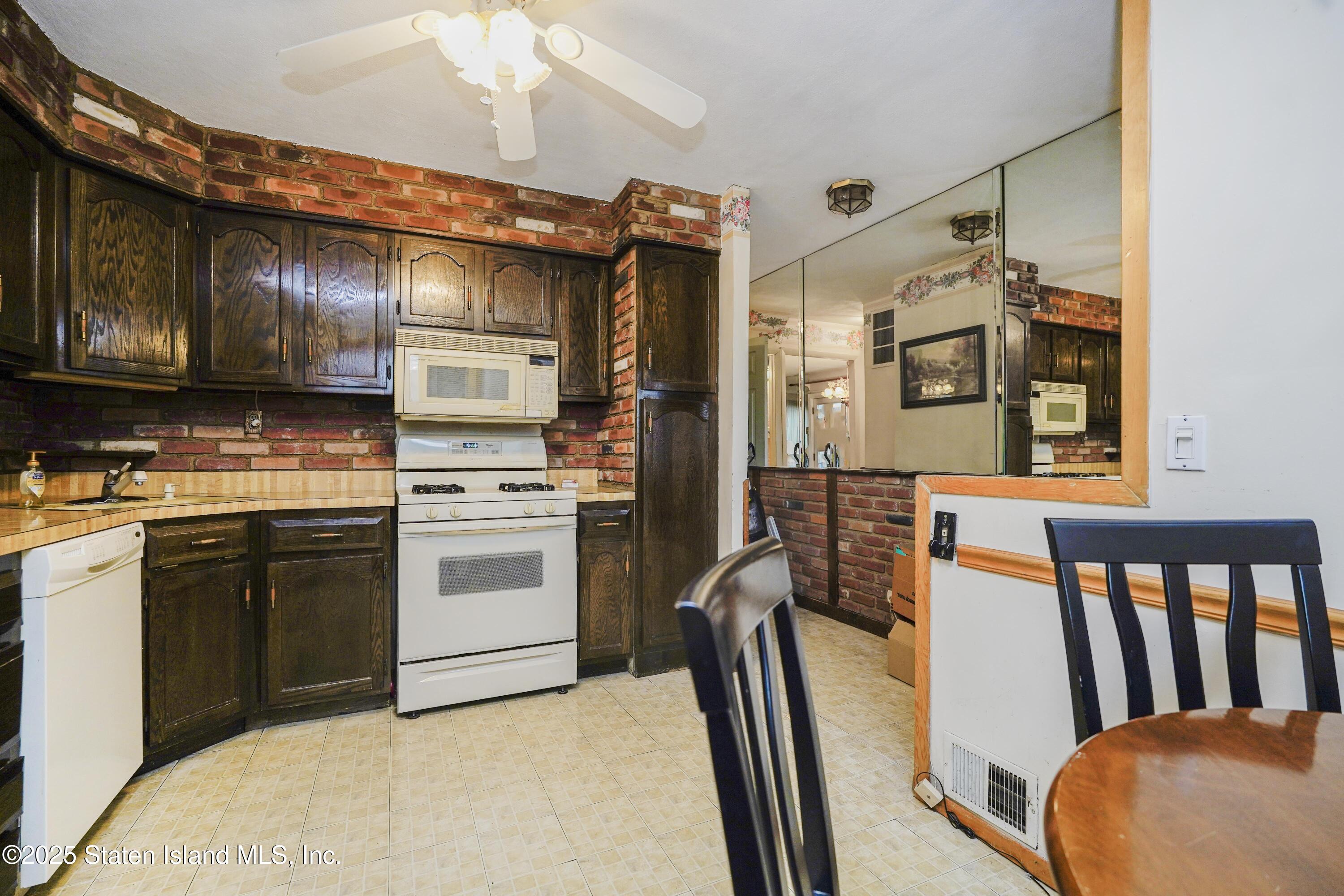 132 Annadale Road Staten Island, NY 10312 - Photo 6 of 27 Photo Mar 25 2025, 2 31 42 AM