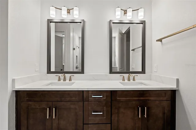 $529,900 | 1109 Seagrape Drive, Ruskin, FL 33570