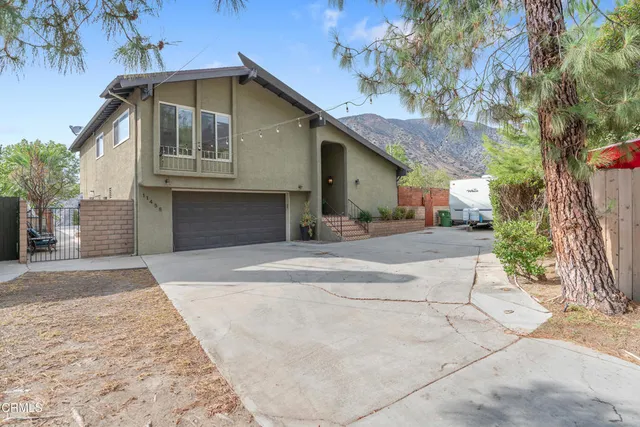 $1,550,000 | 11458 Garret Place, Tujunga, CA 91042